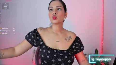 Leya online show from May 29, 2:09 am