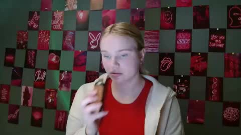 Leyla online show from September 27, 9:40 am