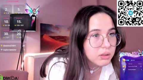 leylamirage online show from April 18, 7:07 pm