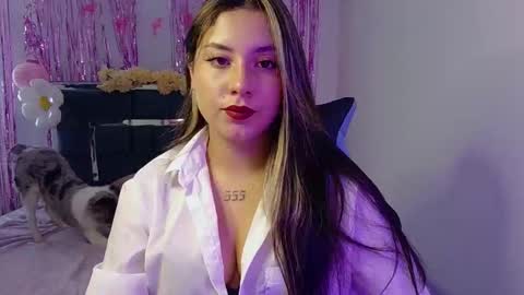 Lia  online show from September 11, 6:20 pm