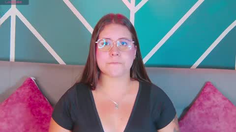 Lia Avalon online show from June 1, 12:06 pm