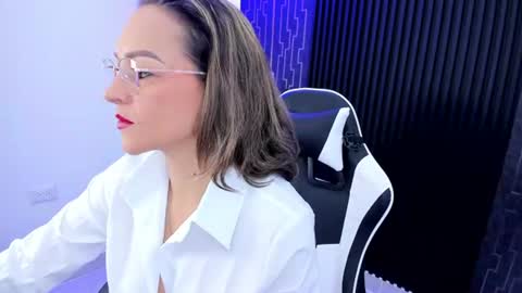 Lia  online show from July 26, 7:55 pm