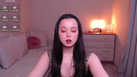 L I A online show from April 15, 3:48 pm