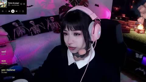 Snapshot of liaa_rodriguezz chatting on October 15, 12:47 am Liaa  online show from October 15, 12:47 am