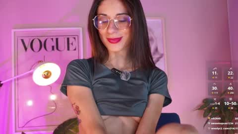 Lia  online show from March 30, 1:33 pm