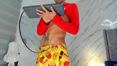 Liam online show from February 15, 8:00 am