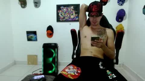 Andres online show from June 27, 10:27 pm