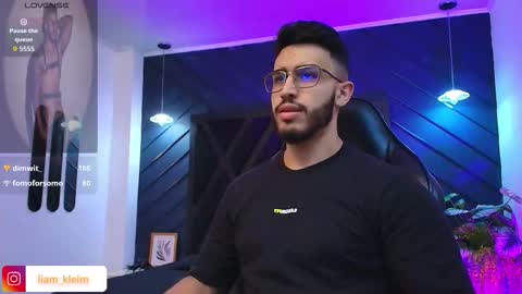 LIAM KLEIN online show from February 25, 11:47 am