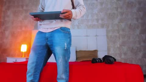 liam mush online show from April 21, 2:51 am