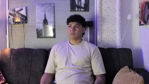 liam online show from November 30, 1:51 pm