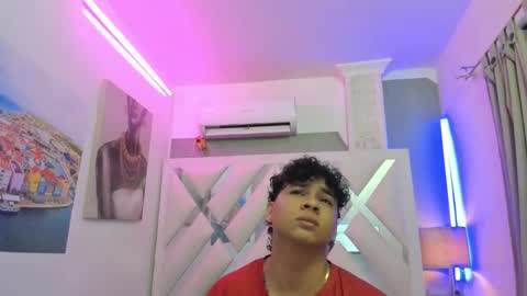 Snapshot of liam_percy7 chatting on September 12, 12:29 pm liam online show from September 12, 12:29 pm