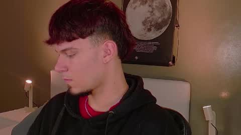 Liam Thunder online show from October 13, 7:38 pm