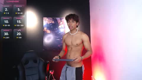 liamvibes212 online show from January 19, 11:53 am