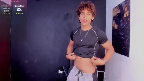 liamvibes212 online show from February 16, 1:20 pm