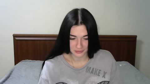 liana_diva online show from February 25, 10:53 pm