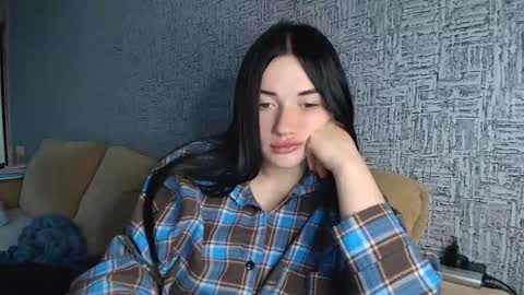 liana_diva online show from April 9, 1:39 pm