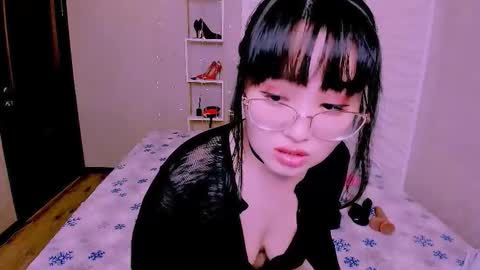 Liana online show from February 18, 11:32 am