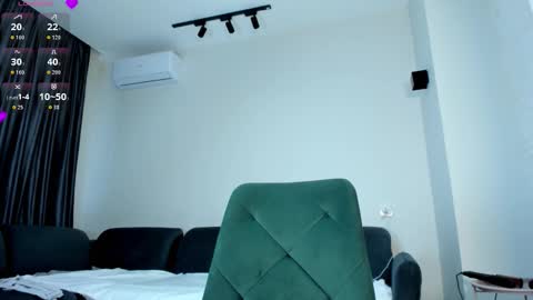 Lian online show from October 3, 10:23 am