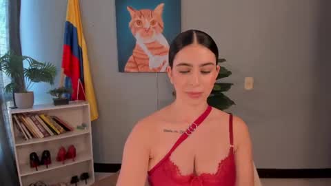 Lia online show from July 2, 1:27 pm