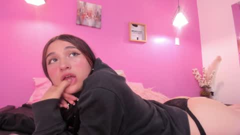 liapinket online show from April 2, 1:51 pm