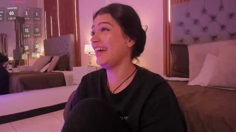 liasalvatore online show from April 15, 7:58 pm