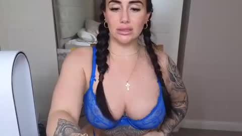 Libby online show from April 1, 1:41 pm