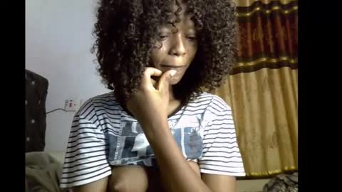 lickmefuckmex online show from November 20, 6:05 pm