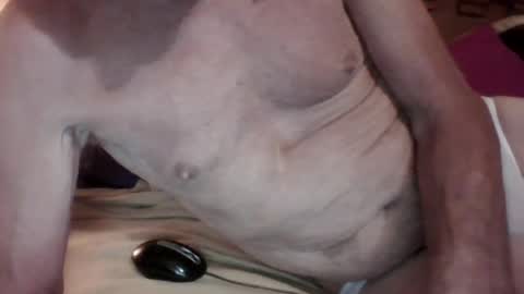 lickmysnowballs online show from July 18, 12:07 pm