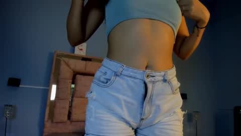 licky_lov online show from September 12, 3:52 am