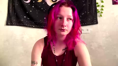 Ava online show from May 3, 7:03 am