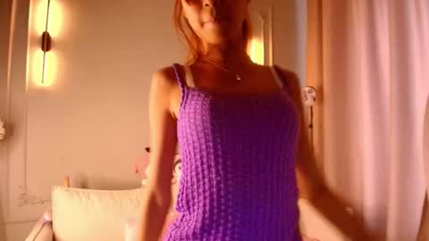 Lihn Pham online show from March 5, 3:48 am