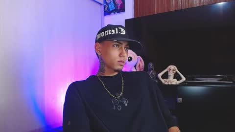 Daniel online show from December 2, 2:48 pm