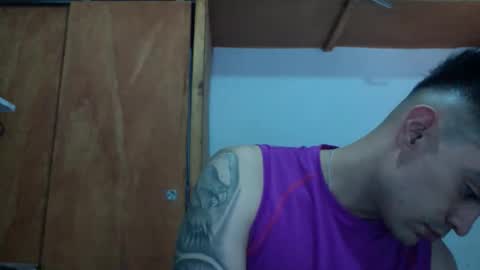 liiam online show from April 19, 8:22 pm