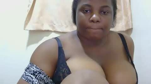 Lily online show from April 21, 1:42 am