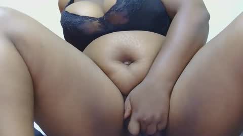 Lily online show from April 15, 9:04 pm