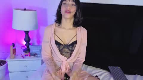 liilithstone online show from February 6, 2:20 pm