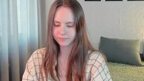 likamil0ika online show from September 17, 3:37 pm