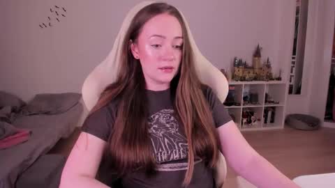 for free registration 3  online show from November 6, 9:40 pm