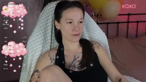 little moon online show from February 5, 9:07 pm