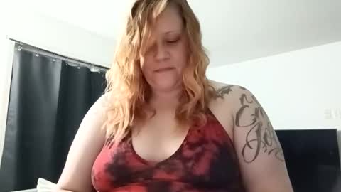 lil_nelli8 online show from May 8, 8:20 am
