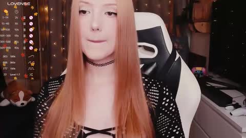 Val online show from November 10, 12:19 pm