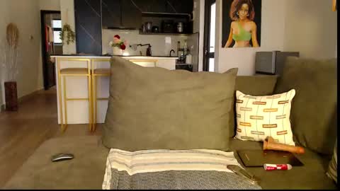 missy online show from March 5, 5:38 am