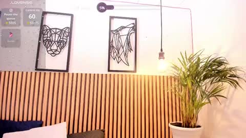 Lila online show from March 1, 11:37 pm