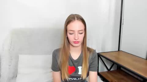 LiliaDesire online show from November 23, 9:46 pm