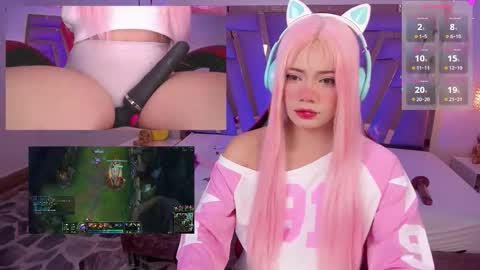 Lila online show from February 6, 2:09 pm