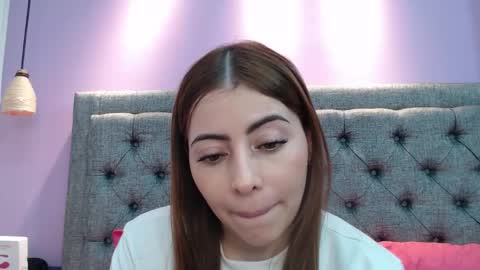 Lilasuni online show from December 15, 4:36 pm