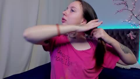 LilaVame online show from September 19, 8:12 pm