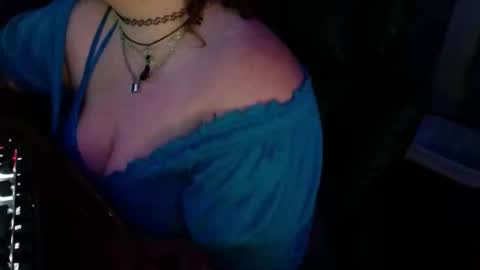 violet online show from June 9, 6:24 am