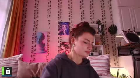 Alina online show from April 17, 4:37 am