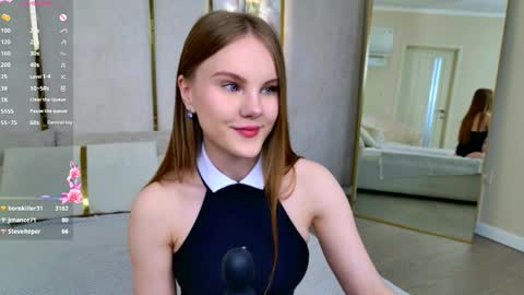 lili_lohan online show from May 23, 6:09 am